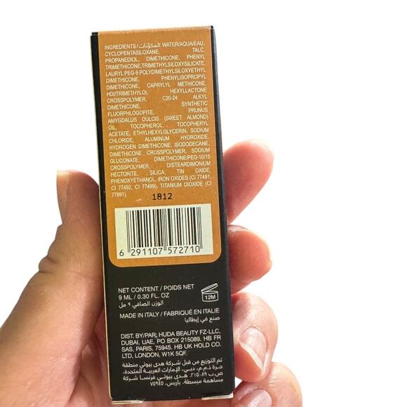 HUDA Beauty Faux Filter Luminous Matte Liquid Concealer Crease Proof 6.1 G NEW - Picture 3 of 7